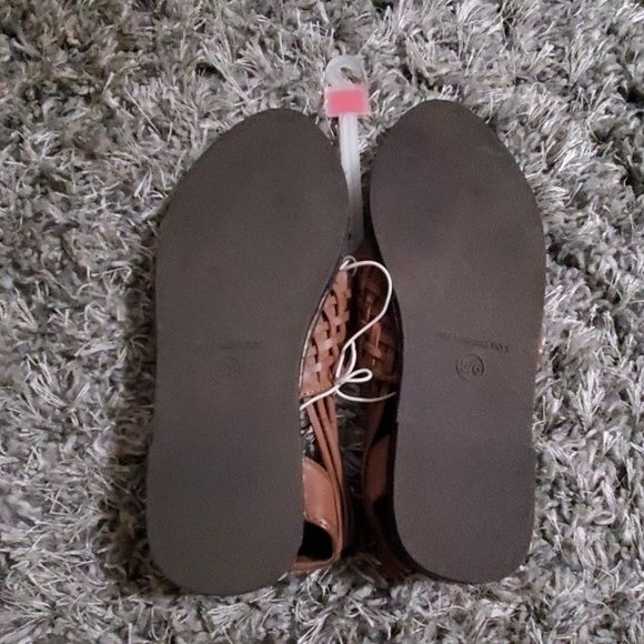 Huarache Sandal - Picture 3 of 3